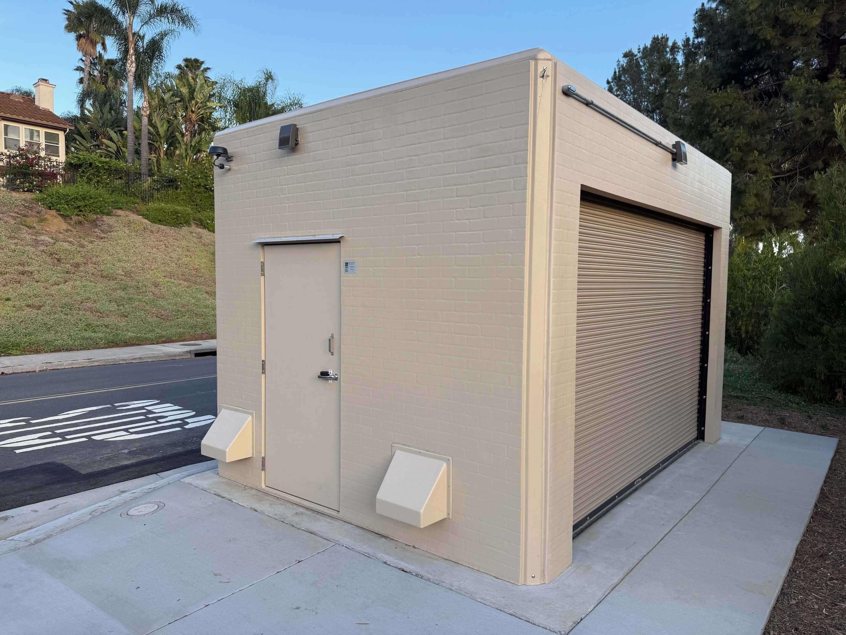 Crowly fiberglass pump station house