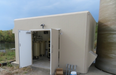 Fiberglass Pump House, fiberglass buildings, fiberglass shelters, fiberglass shelter manufacturers, fiberglass equipment shelters